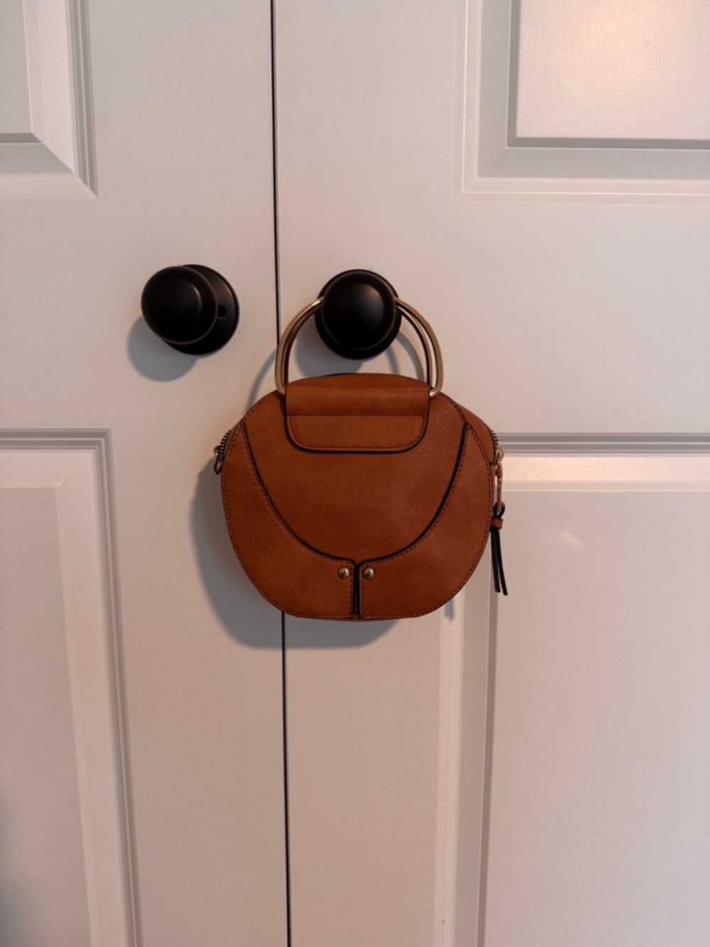 Francesca's Collections Tan Round Top-Handle Clutch
